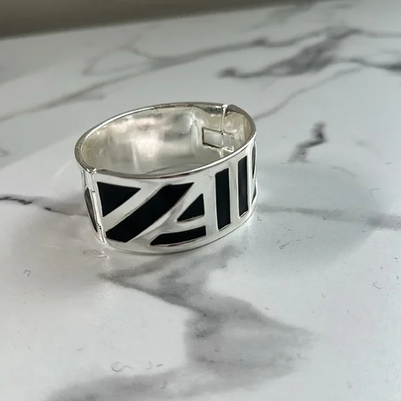 Pre owned Anne Klien Silver and Black Geometric bracelet - Picture 3 of 16